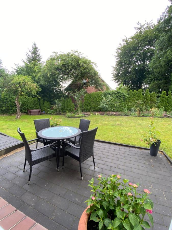 Schoene Wohnung Mit Garten Beim Outletcenter 5 Km Boostedt Exterior foto