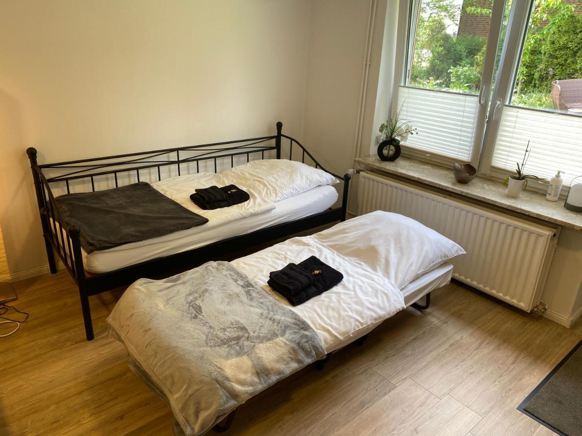 Schoene Wohnung Mit Garten Beim Outletcenter 5 Km Boostedt Exterior foto